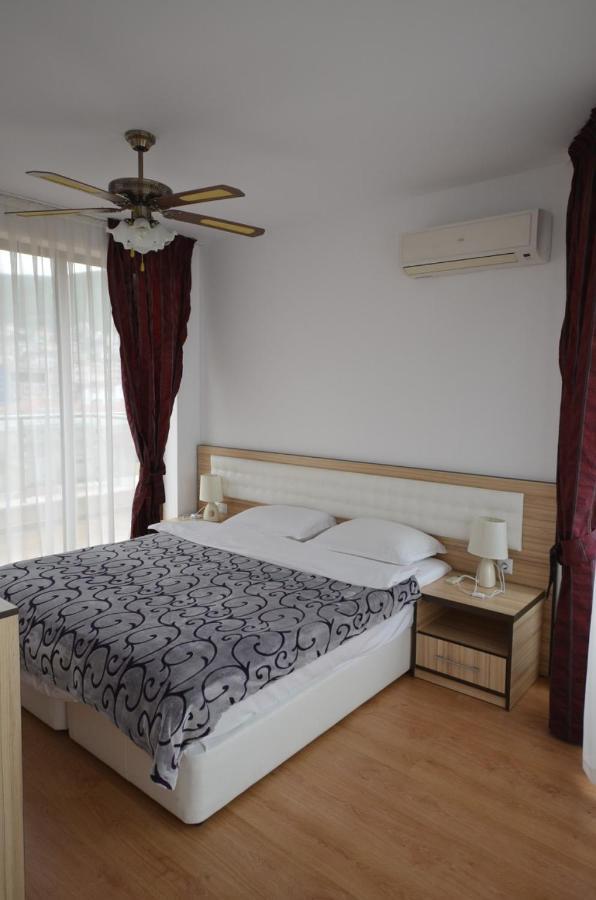 Millennium Apart Complex Aparthotel Sveti Vlas Exterior photo