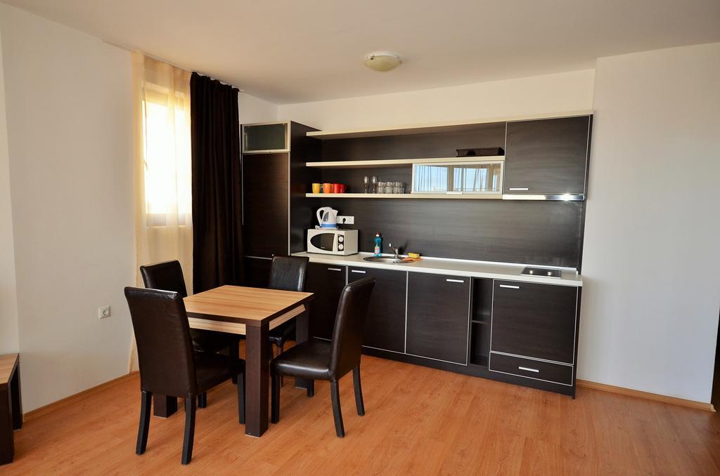 Millennium Apart Complex Aparthotel Sveti Vlas Exterior photo