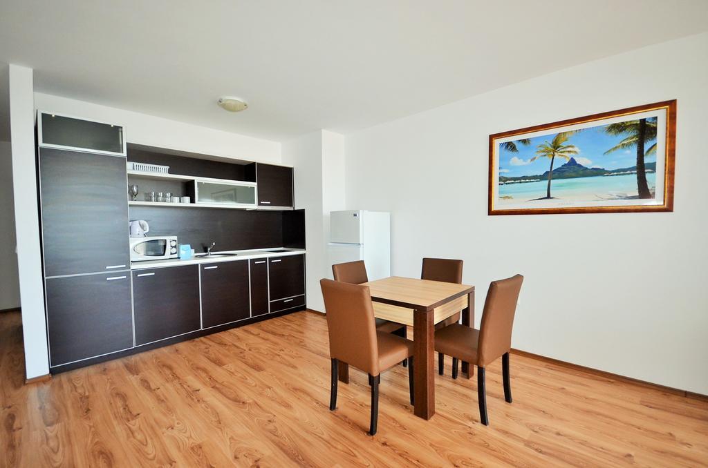 Millennium Apart Complex Aparthotel Sveti Vlas Exterior photo